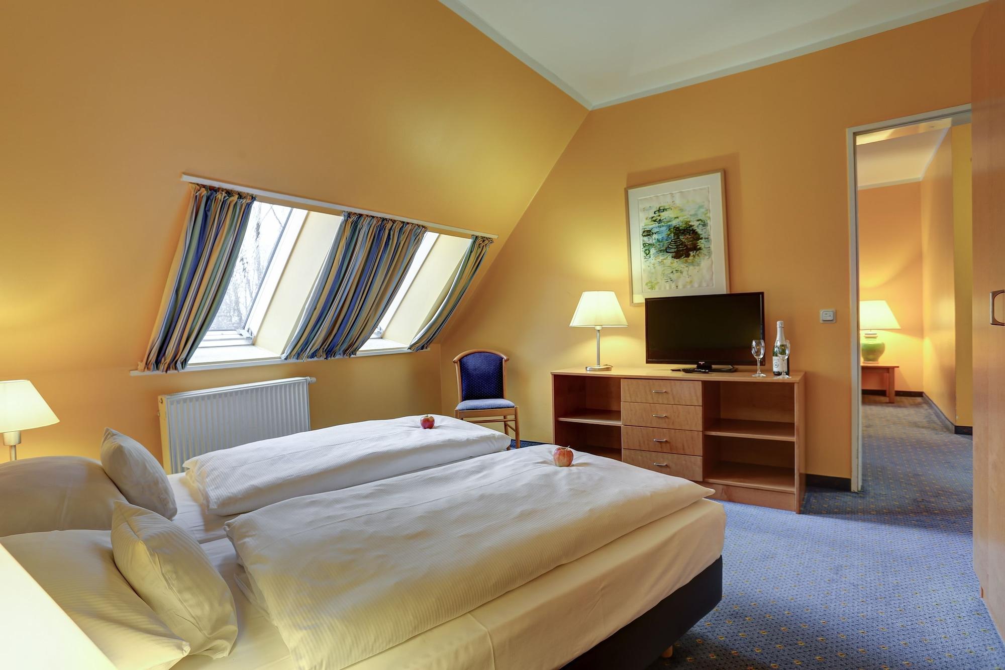 Centro Park Hotel Berlin-Neukoelln Dış mekan fotoğraf
