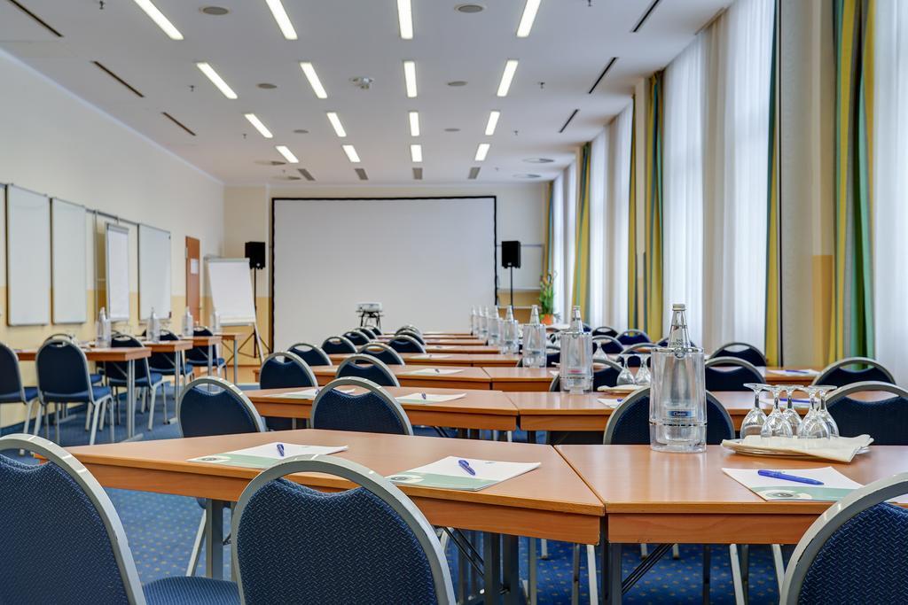 Centro Park Hotel Berlin-Neukoelln Dış mekan fotoğraf