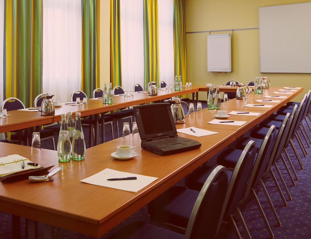 Centro Park Hotel Berlin-Neukoelln Konforlar fotoğraf